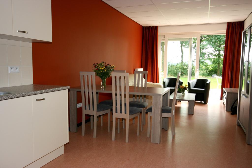 Vakantie-Oord "De Hulsdonken" Bergeijk Szoba fotó